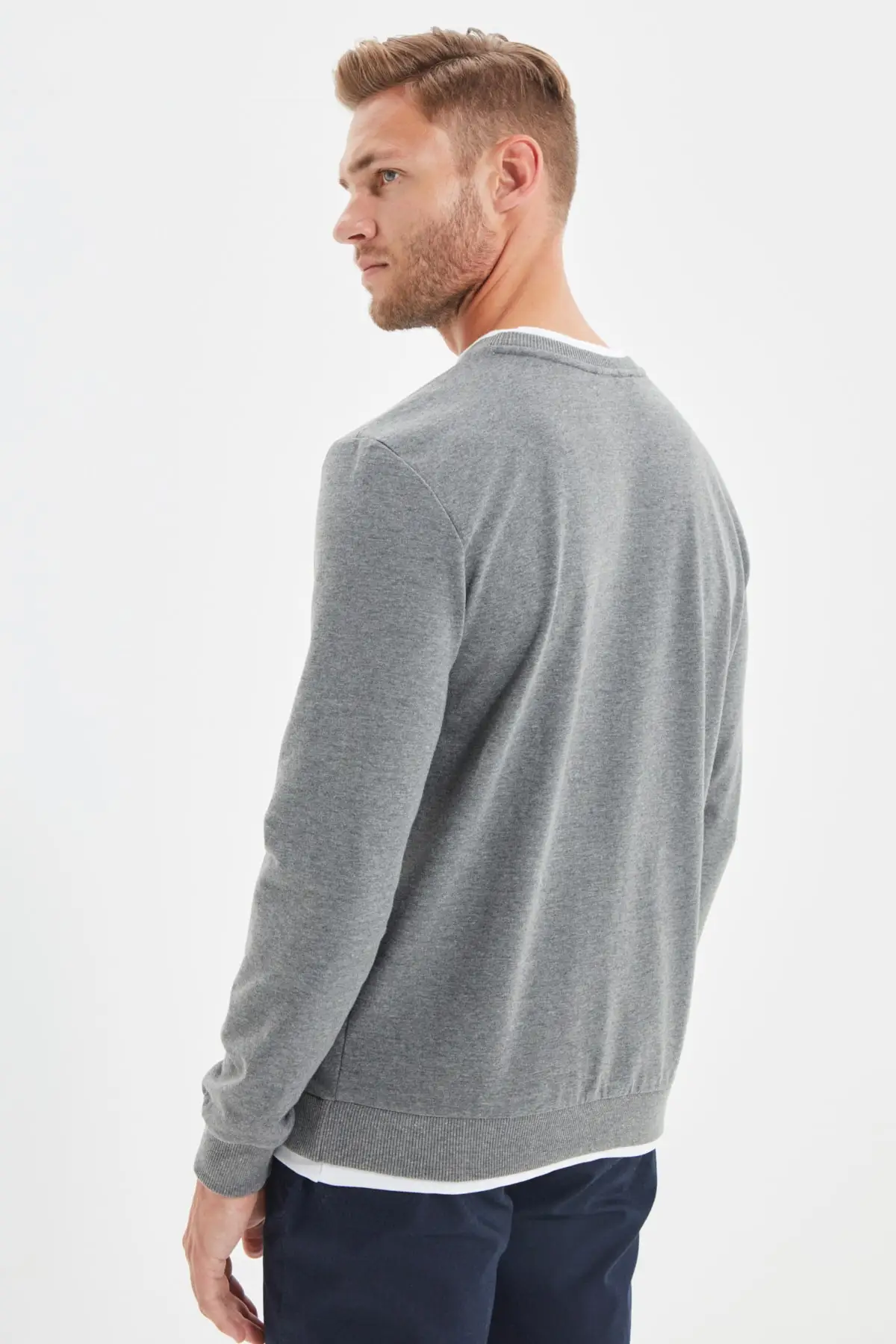 Trendyol Male Basic Regular Fit Sweatshirt TMNAW22SW0658 | Мужская одежда