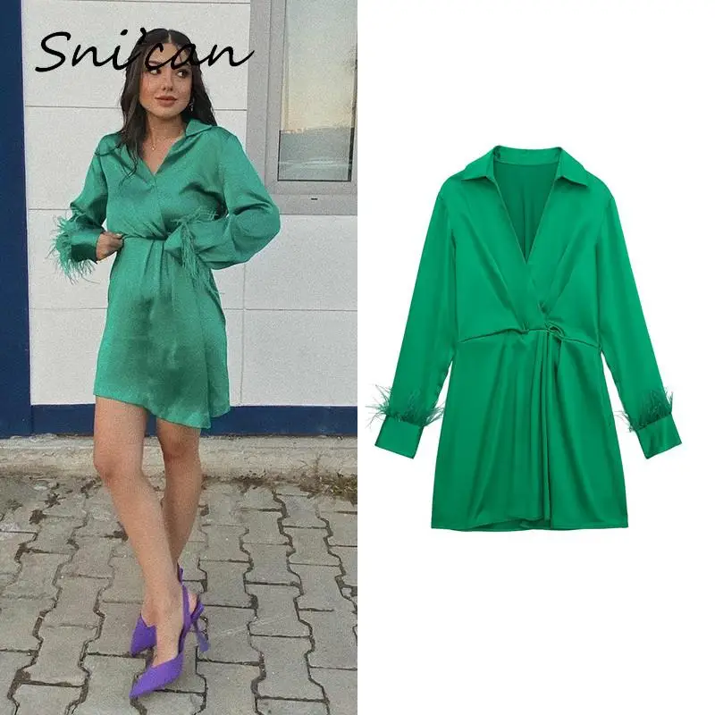 

Однотонное зеленое атласное платье с перьями, Модные осенние элегантные повседневные женские платья-рубашки, винтажное мини-платье для жен...