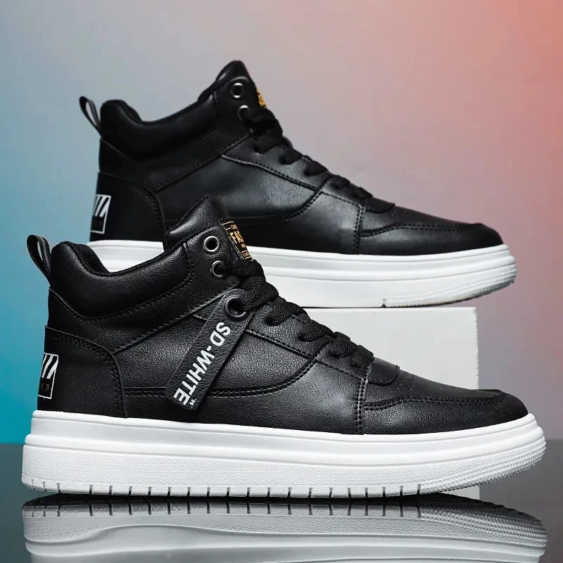 

Fashion High top White Shoes Boys Leahter Sneakers Male Flat Sneakers All-match Youth Skate Shoes 2022 New Man Casual Shoes