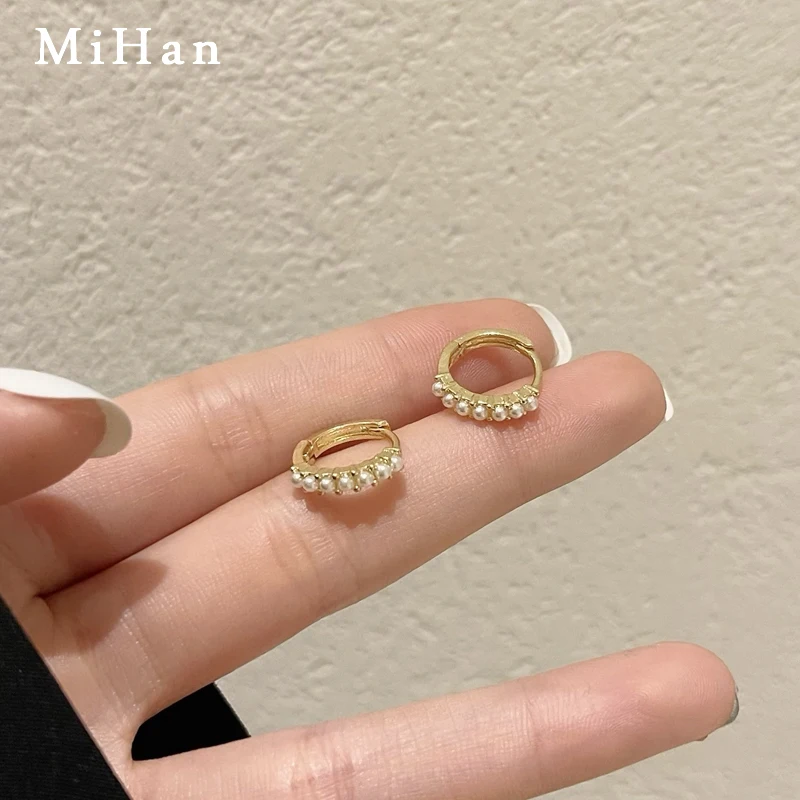 

Mihan Women Jewelry Mini Simulated Pearl Earring Popular Design Simply Gold Color Drop Earrings For Girl Lady Gifts