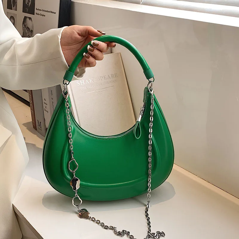 

2022 new online celebrity Spring Joker fashion crescent handbag niche ins design messenger bag personalized shoulder bag