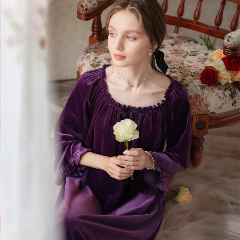 Nightgown Women Velvet Fleece Long Sleeve Nightdress Solid Vintage Retro Autum Sleepdress Winter Warm Comfy Nightwear Plus Size