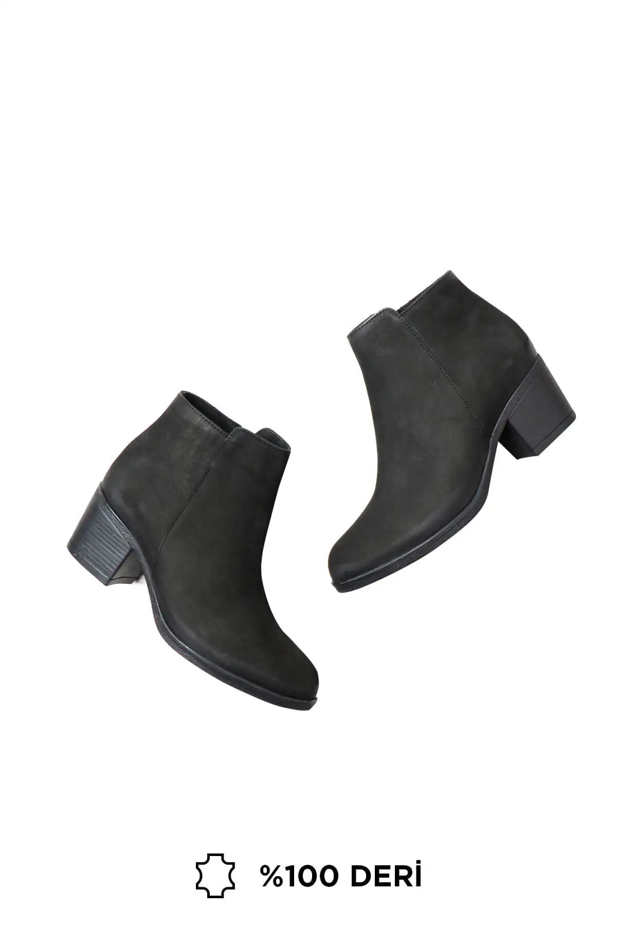 Черные женские ботинки из натуральной кожи Bambi E0221944701 |