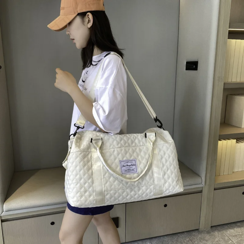 Lightweight Waterproof Travel handbags Travel Bag Large Capacity Sports and Fitness Female Travel Handbags for women