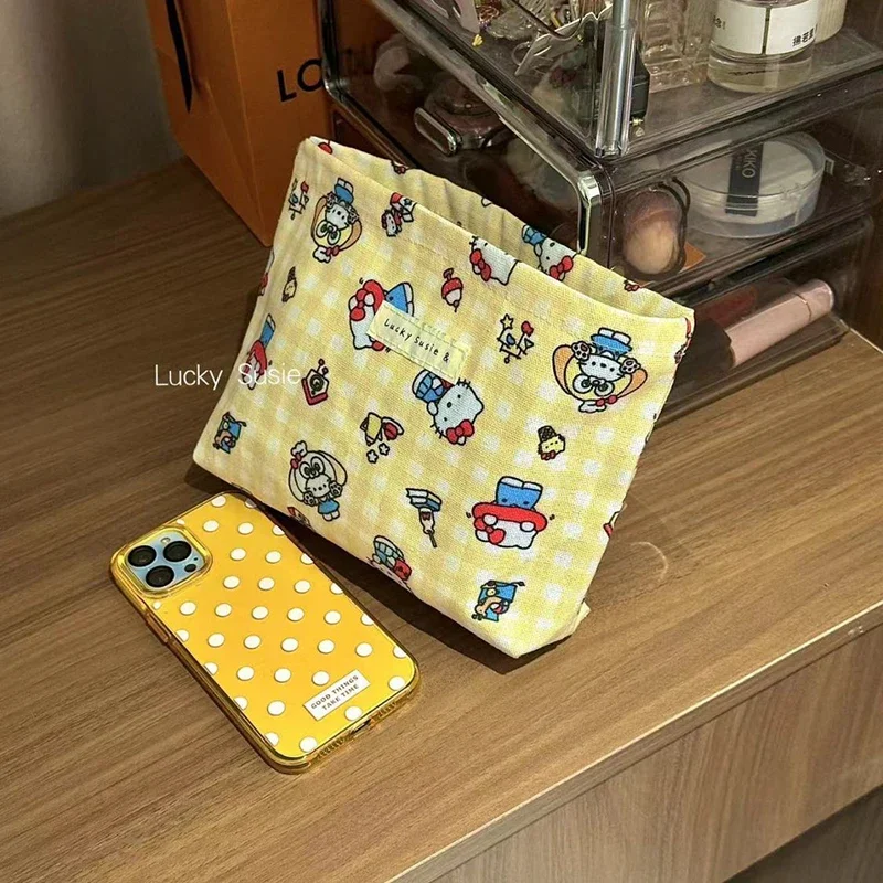 Новинка милая косметичка Ins Hello Kitty дорожная портативная мультяшная Сумка-клатч