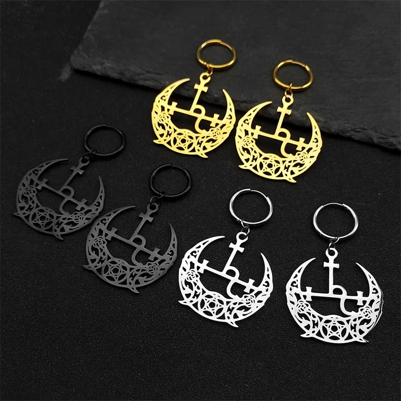 Серьги-гвоздики Золотого Цвета На Тему Викки С Тремя Лунными Половинками И