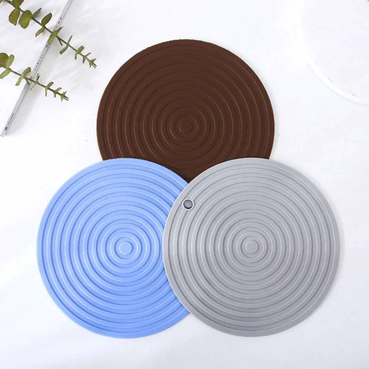 

2PCS Silicone Placemats for Dining Table Coffee Tables Mat Tableware Plates Cup Pads Coaster Set Kitchen Accessories Home Décor