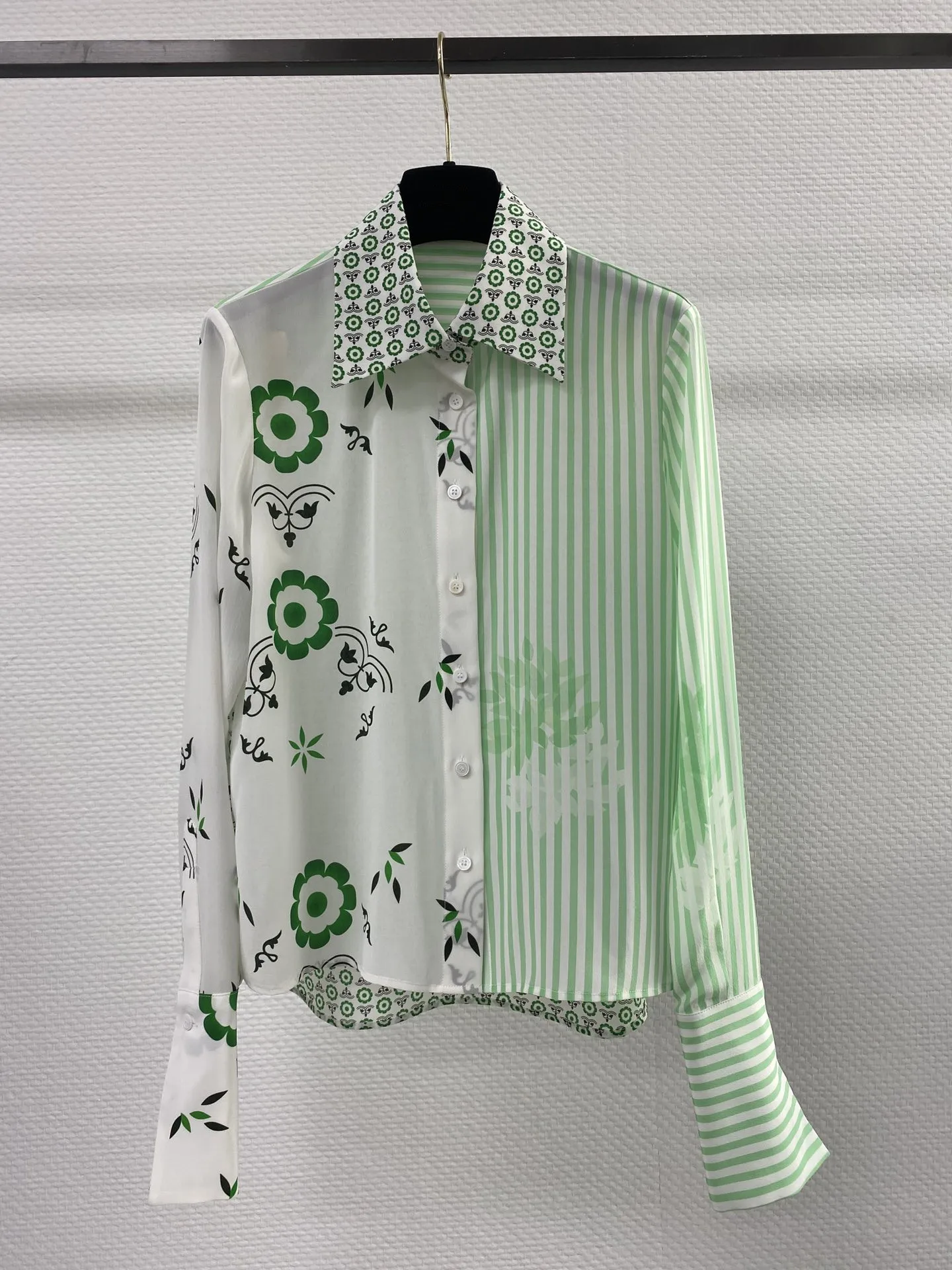 

Женская шелковая блузка с длинным рукавом, с принтом