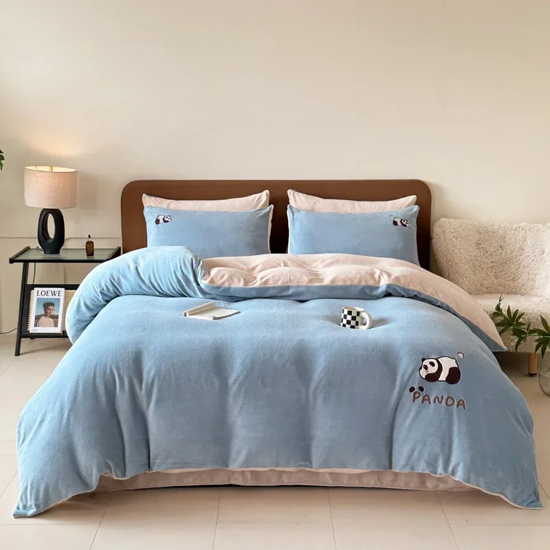 2024 утолщенный теплый милый мультяшный молочный флисовый комплект из четырех