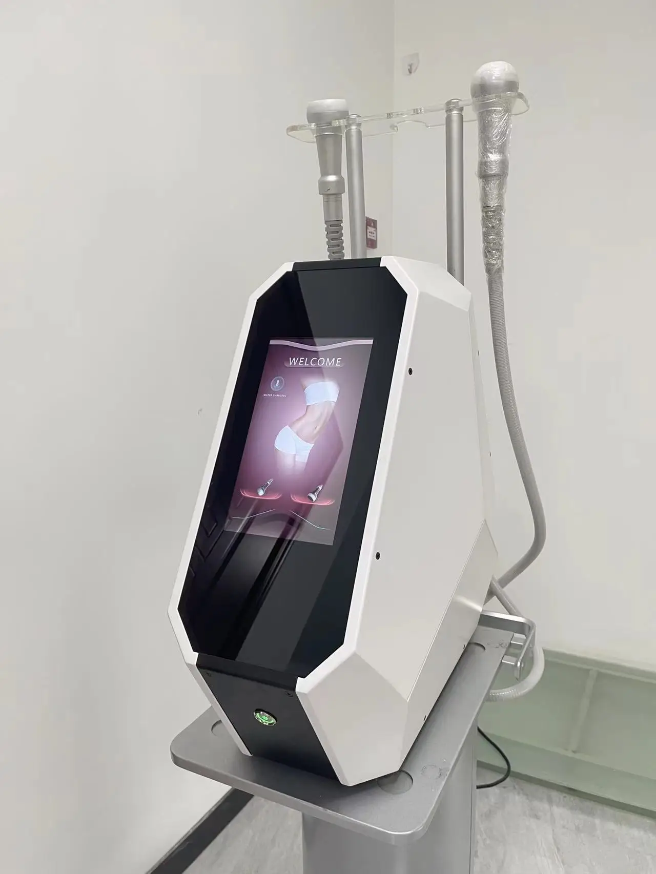 emsslim neo Ice Body Mesotherapy Device