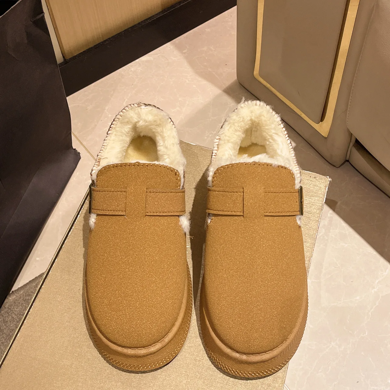 Женские кроссовки на платформе Повседневные слипоны с круглым носком и закрытым