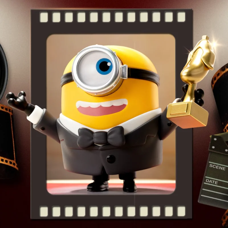 Фото POP MART Illumination Minions Monsters Blind Box Оригинальная мини-кукла, аниме-фигурка, таинственная коробка, коллекционная игрушка, подарок №1