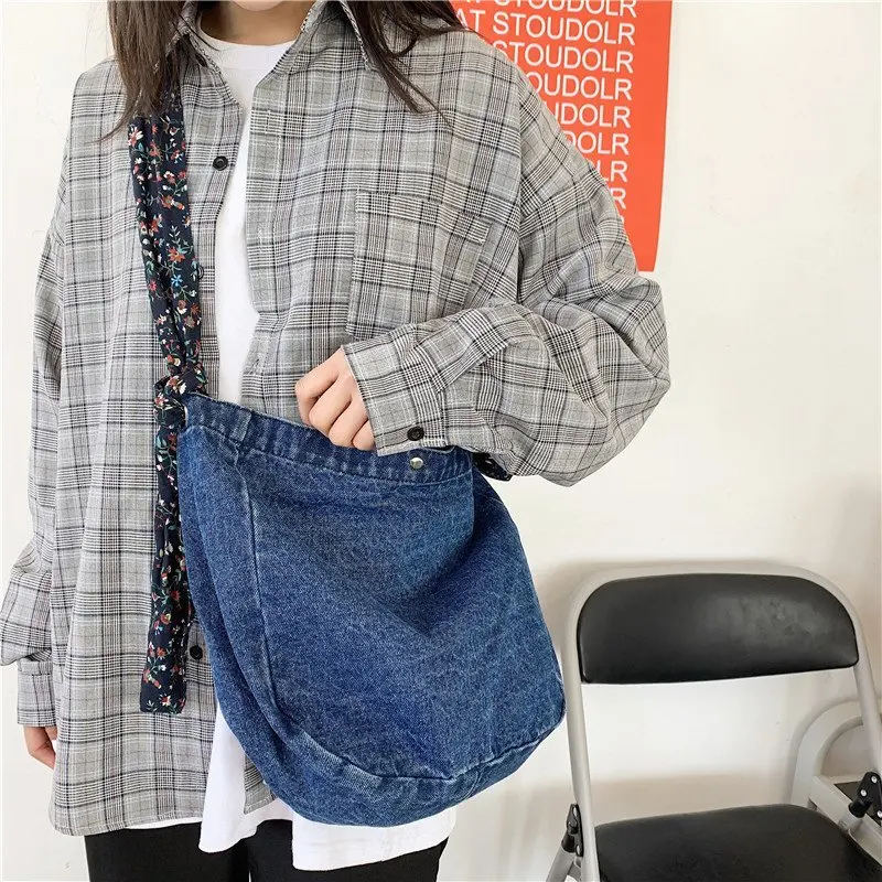 

Broken Flower Strap Denim Women's Bag 2022 Trend Jeans Messenger Bags Lightweight Crossbody Shoulder Bag Shopping Eco Bag Korean