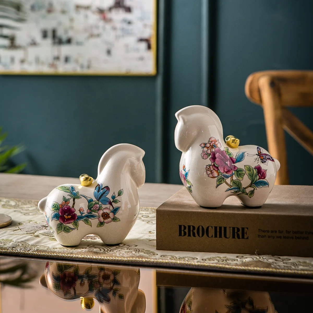 

Керамическая статуэтка коня, стиль династии Тан