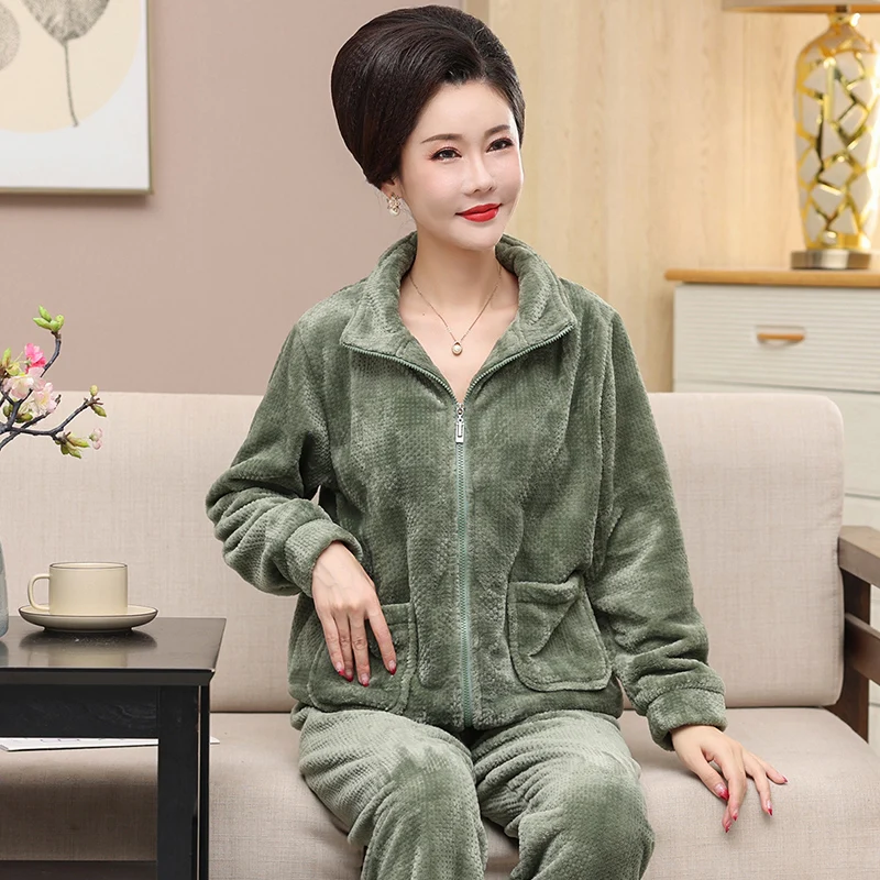 Женские пижамы с тремя пушками фланелевые осенне-зимние на флисовой подкладке