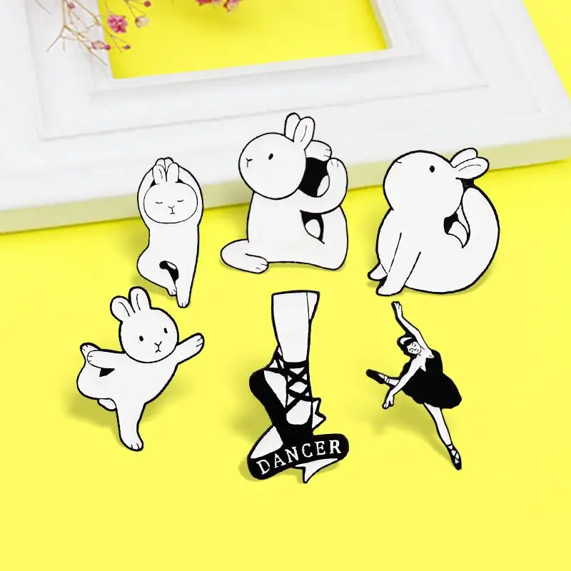 Эмалированная булавка с кроликом брошь для упражнений йога кролик балерина