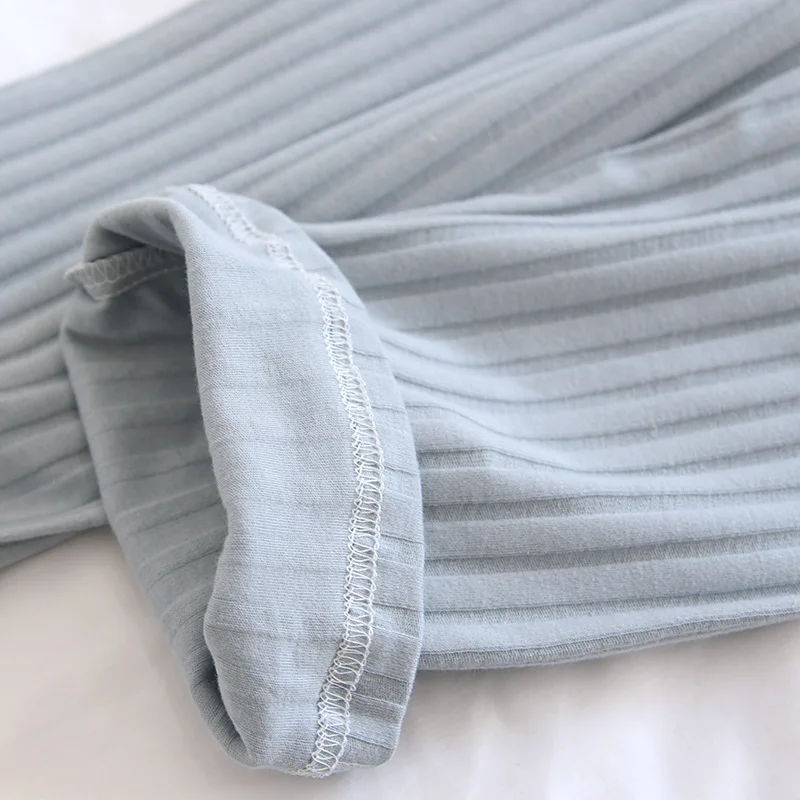 New spring and autumn couples V-neck 100% cotton pajamas long-sleeved trousers two-piece home service large size men and women