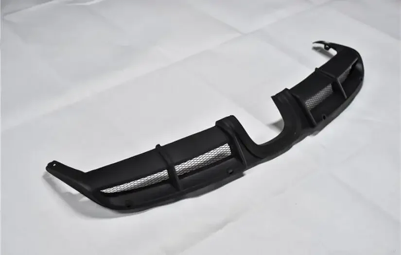 Задний бампер из настоящего углеродного волокна боковые спойлеры диффузор
