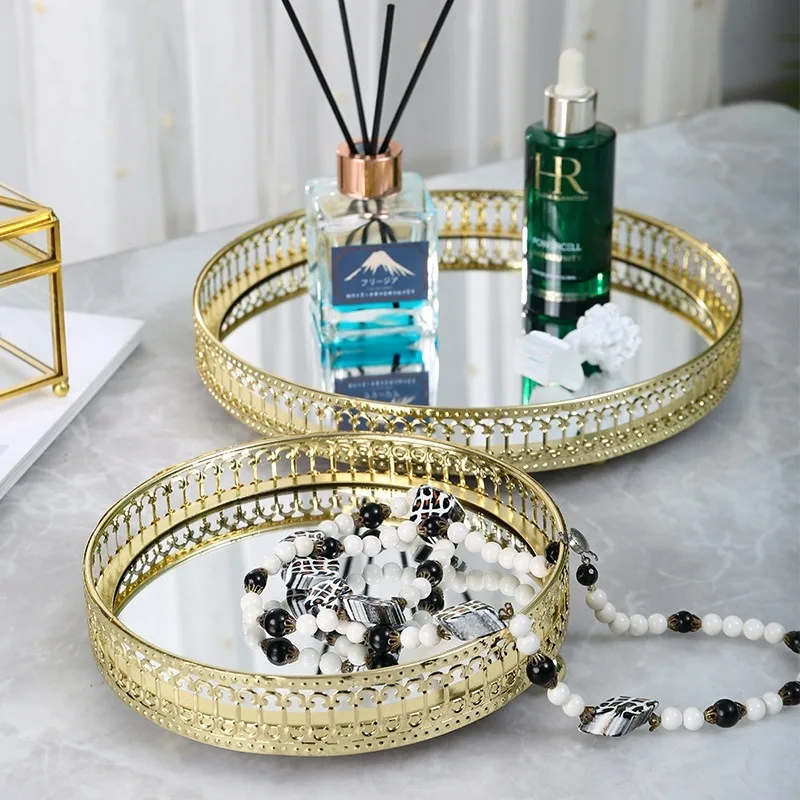 Metalowa taca z lustrem Pudełko organizerem kuchennym Pozłacany ażurowy pojemnik w stylu retro Pulpit Dekoracyjne naczynie do przechowywania