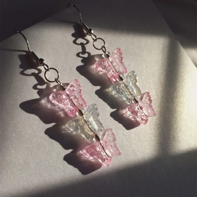 

Голографические стеклянные висячие серьги с бабочкой и кристаллами, модные висячие серьги, женские серьги 2021