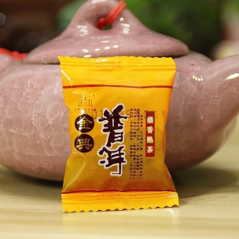 

China Yunnan Aged Glutinous Rice Fragrant Cooked Tea Puer Tea Strong Flavor Small Bag Green Food for Health Care Tea Pot