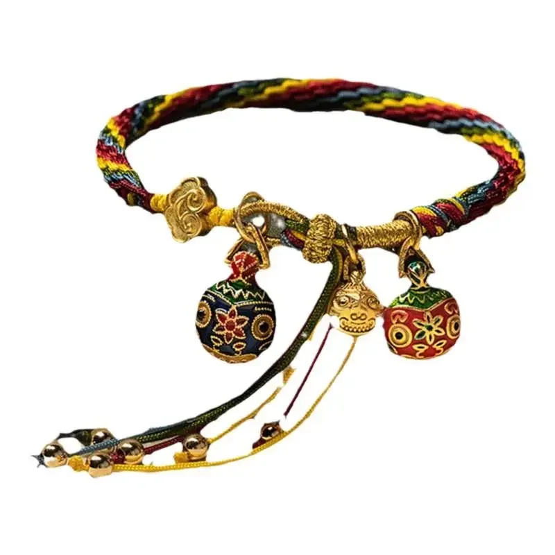 Женский браслет из красной веревки с золотым зверем подразумевает удачу новый