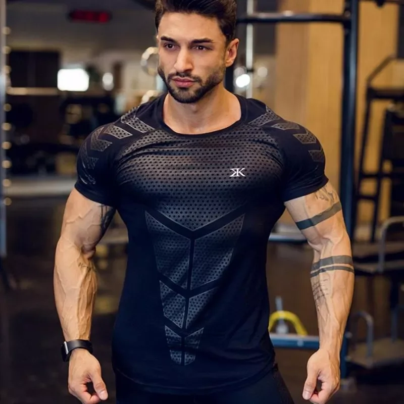 

NEW IN Compression Quick dry T-shirt Men Running Sport Skinny Short Tee Shirt Male Gym Fitness Bodybuilding Workout Black Tops C