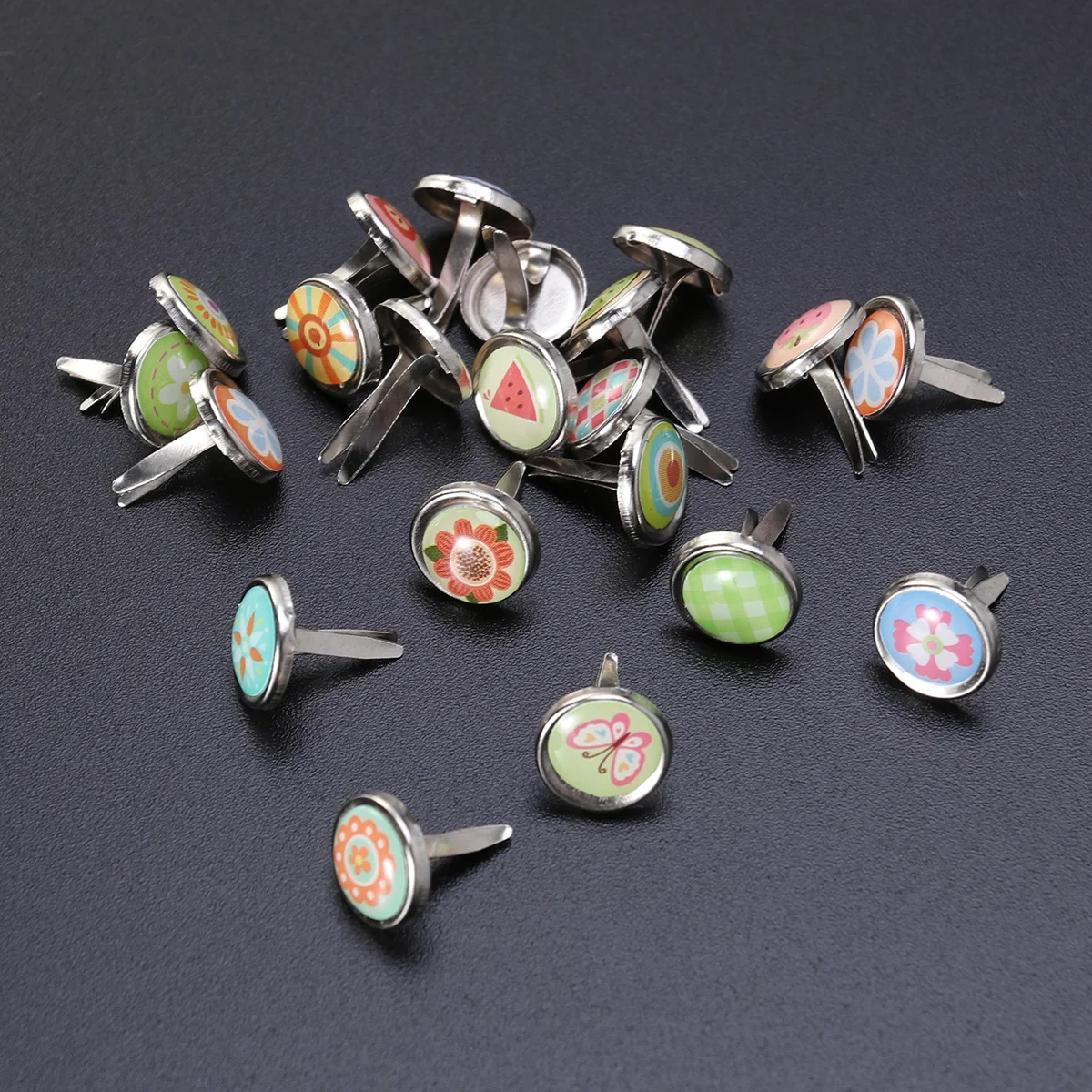 

100pcs Metal Paper Brads Round Paper Fastener Scrapbooking Supplies Small Brads for Scrapbooking Fastening Brads