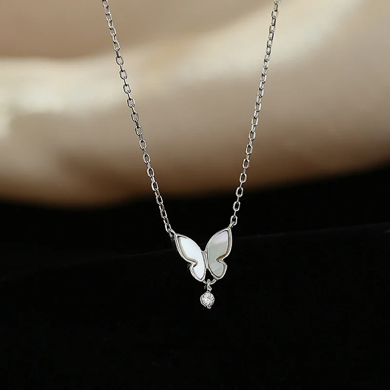 

Zircon Moissanite Water Drop Butterfly Pendant Golden Pump Clavicle Chain Necklace For Women Fashion Jewelry Gifts Free Shipping