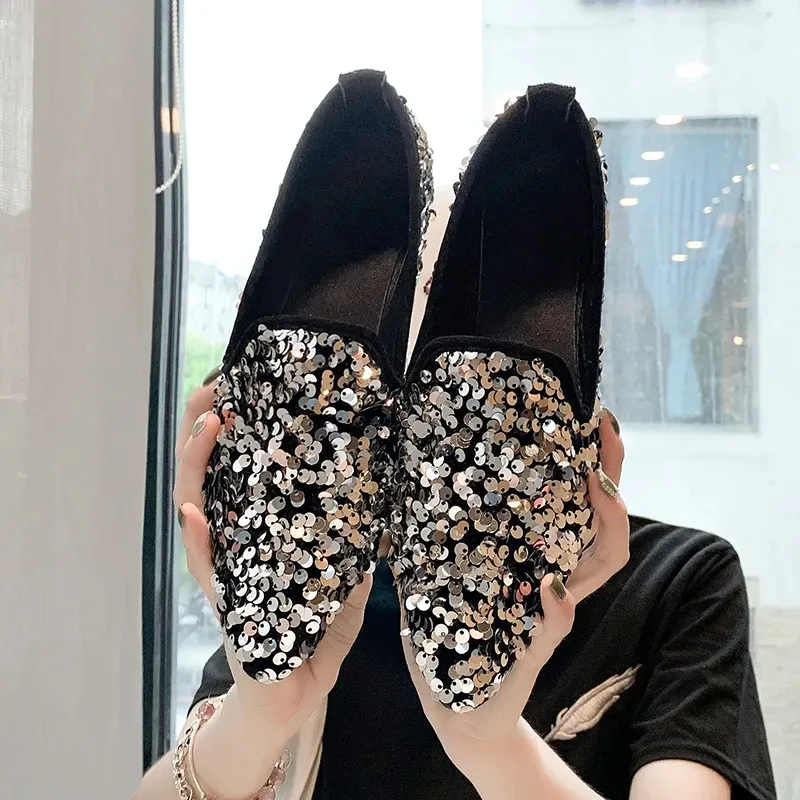 

Luxury Sequin Flat Shoes For Women Goth Fashion Pointed Toe Flats Casual Chic Slip On Silver Black Blue Loafers For Spring Fall