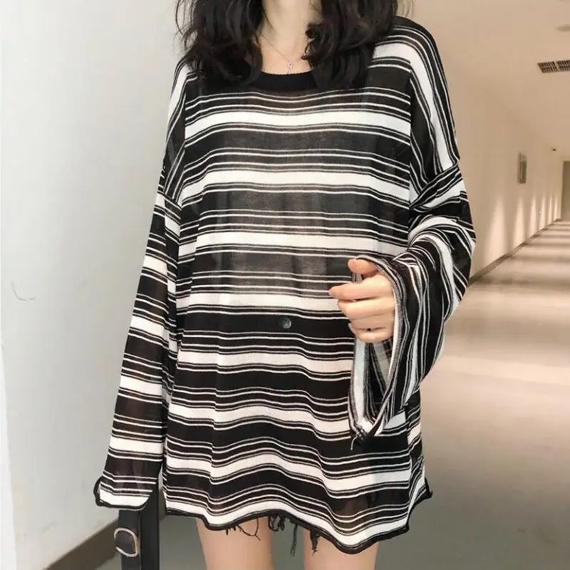 

Women Striped T Shirts O-Neck Long Sleeve Top Women Casual Loose Summer Sunscreen Knitted Korean Style Shirts Blouses