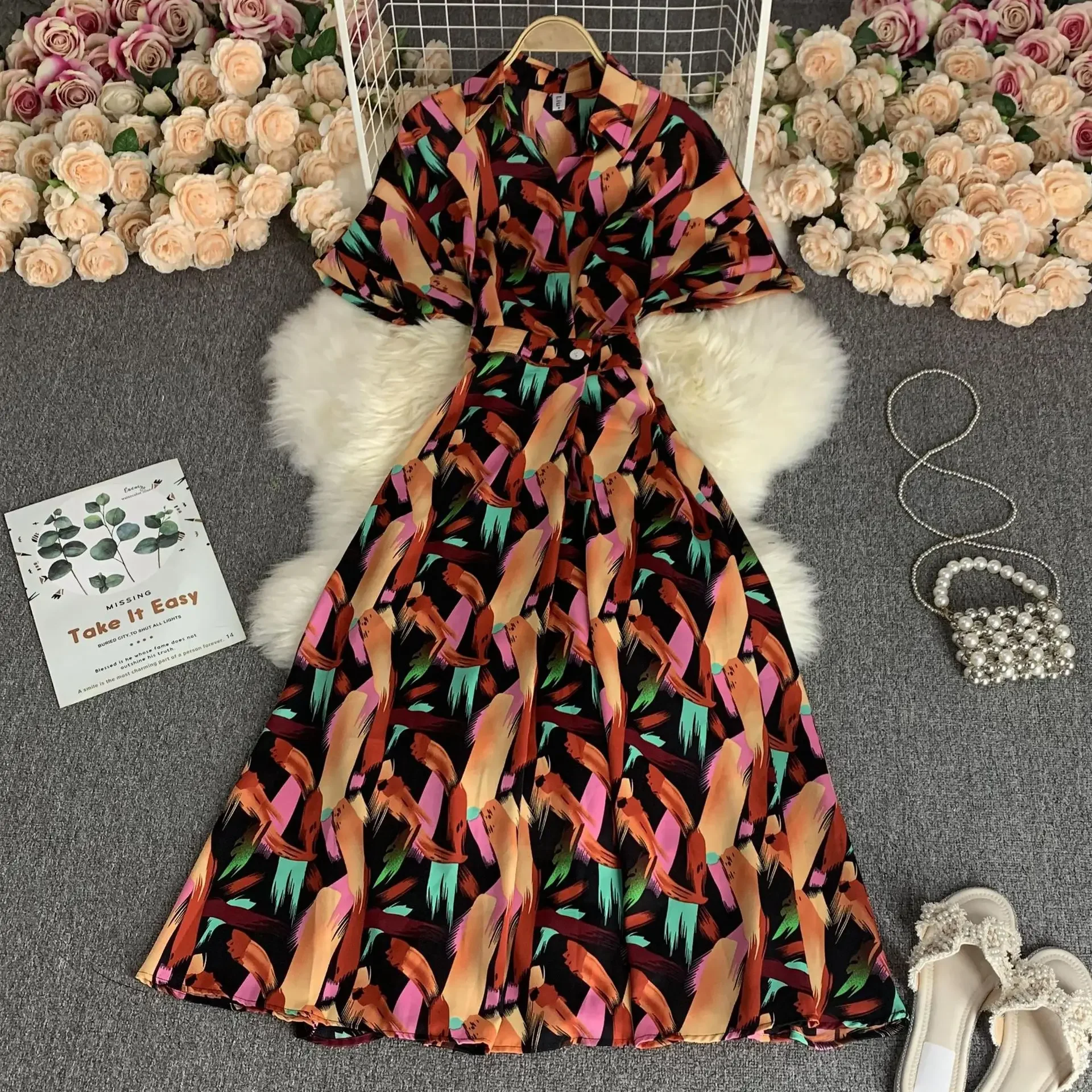 Новинка женское платье во французском стиле с коротким рукавом нишевое