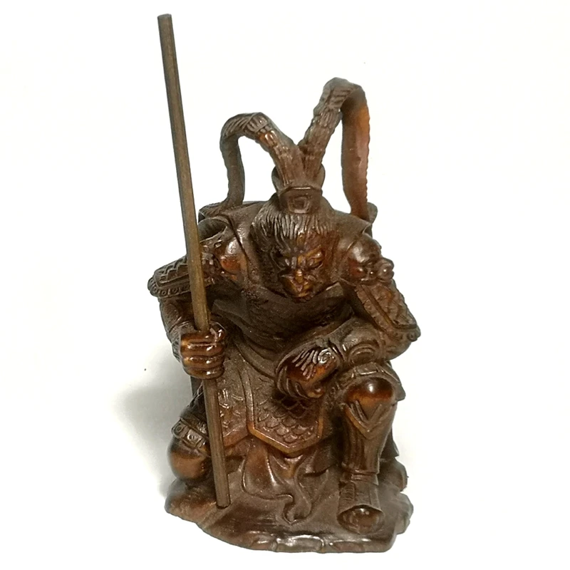 

Старинная деревянная статуя Sun Wukong