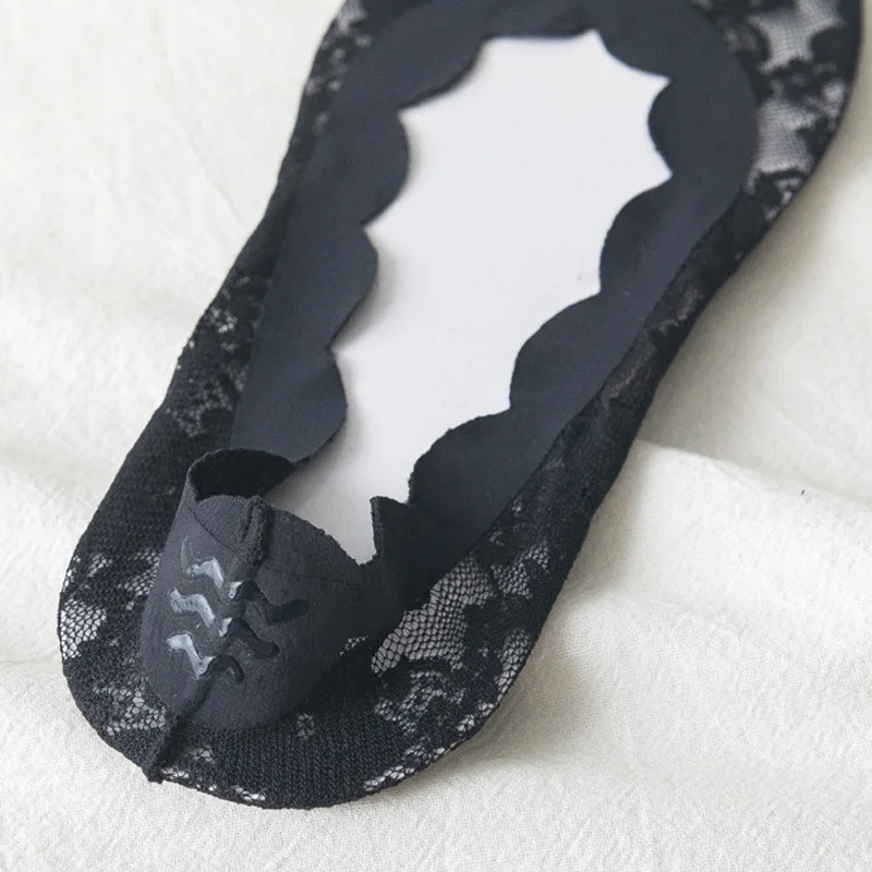 Lace Women's Socks Cotton Bottom Non Slip Strips Spring Summer Shallow Mouth Boat Socks Super Penetrating Lace Invisible Socks