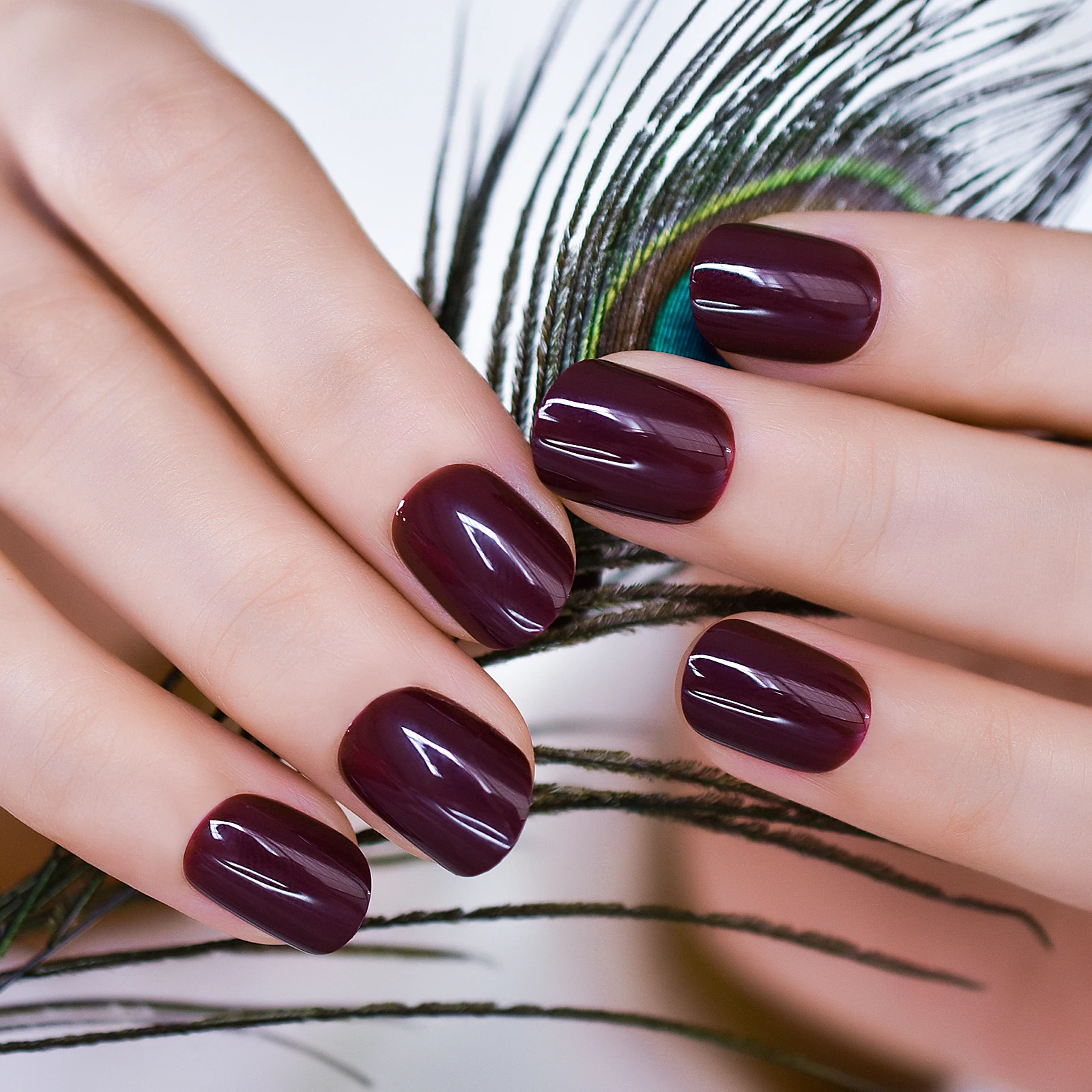 Короткие круглые ногти Сплошной цвет Красный глянцевый маникюр Накладные Art Press On