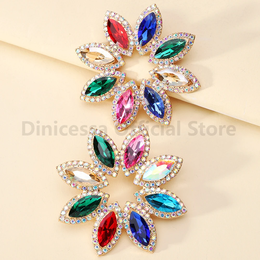 

2023 Shiny Rhinestone Flower Decor Stud Earrings For Women Boho Trend Original Luxury Brand Wedding Party Jewelry Accessories