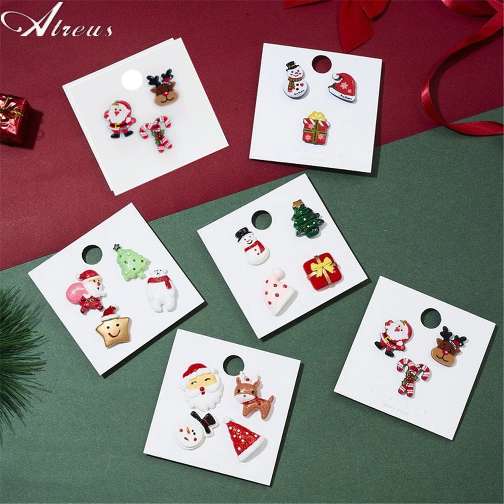 

3/4pcs Christmas Badge Set For Kids Women Men Brooches Enamel Pins Santa Claus Tree Bear Bell Elk Snowflake Brooch NewYear Gift