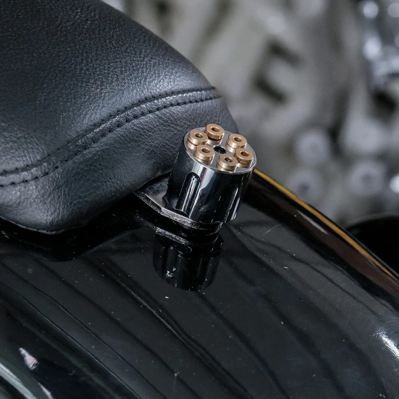 Задняя крышка для мотоцикла 1/4-20 с винтовым креплением и ручкой M6 Sportster Wide Glide Street