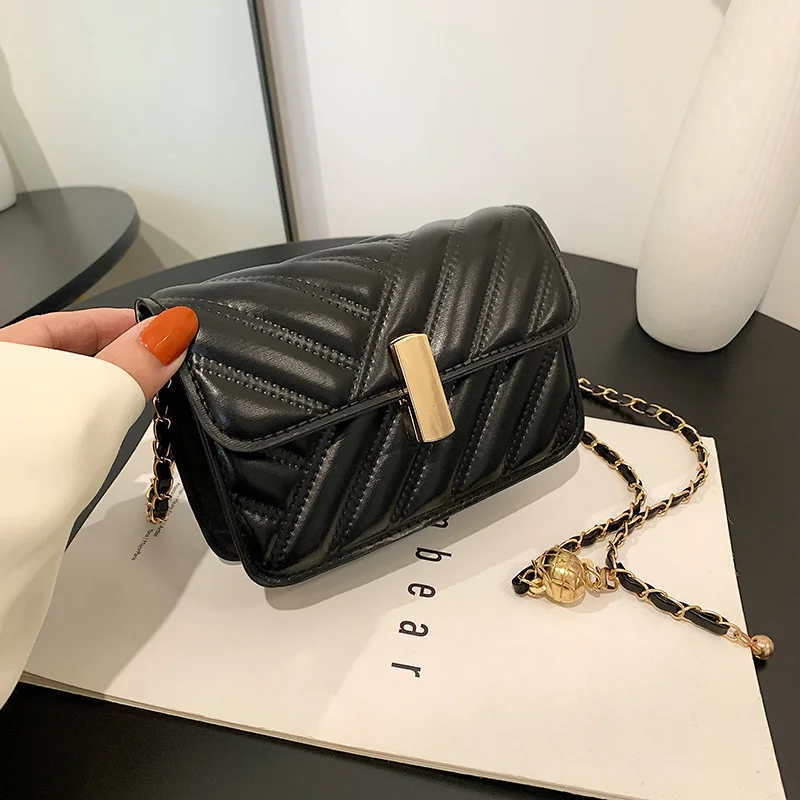 

Women's Chain Bag 2023 New Fashion Ladies Shoulder Messenger Bag Retro Embossed Lock Small Square Bag High Quality PU Leather