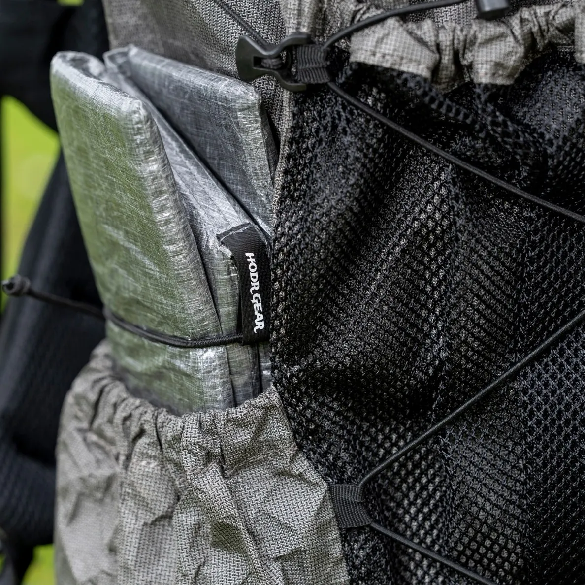 [HODR GEAR] STASHLITE FoldPad: Сверхлегкая складная подушка для сидения из Dyneema ®   Рюкзак для ноутбука DCF Shell или UHMWPE Gridstop Option, размером с ноутбук, для кемпинга (art.: 3920dbbb12846) - 3920dbbb12846
