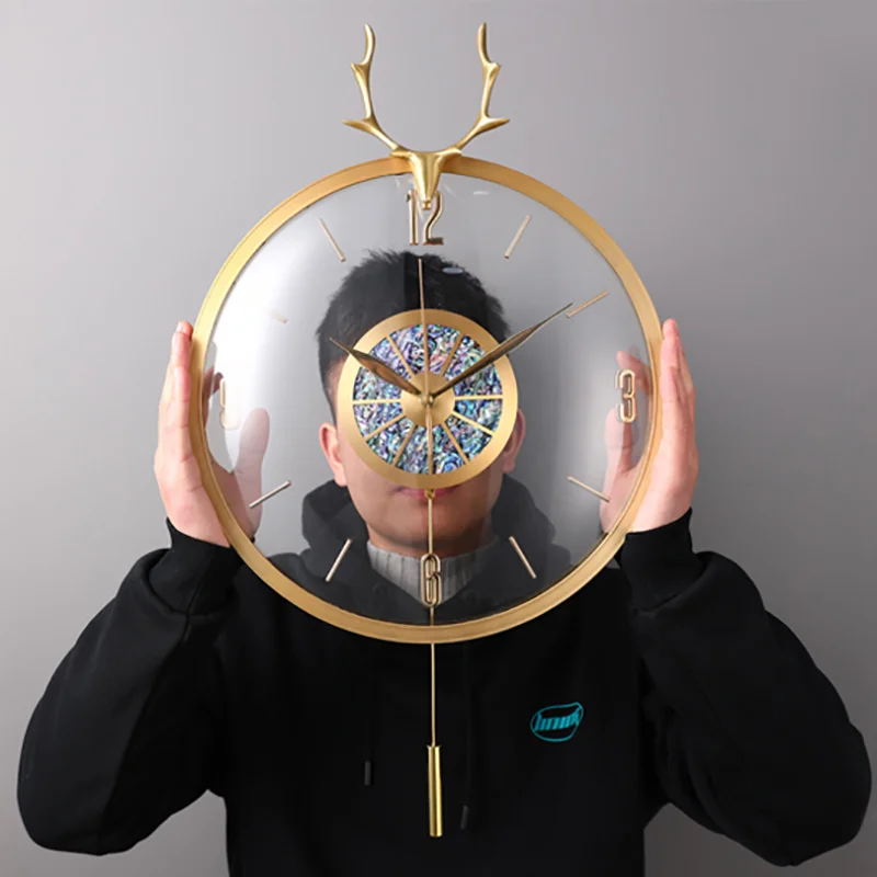 

Современные роскошные часы в скандинавском стиле, металлические медные креативные большие настенные часы с оленем, домашний декор, бесшумн...