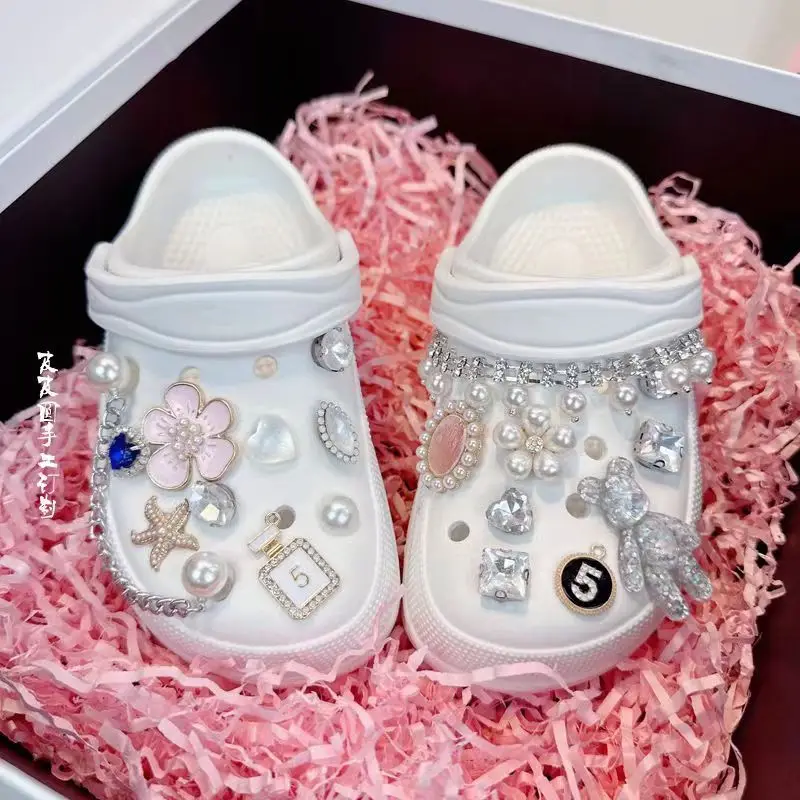 2023 Summer New Children's Slippers Hole Shoes Girl Crystal Pearl Fashion Outdoor Beach Sandals Parent Child Slippers