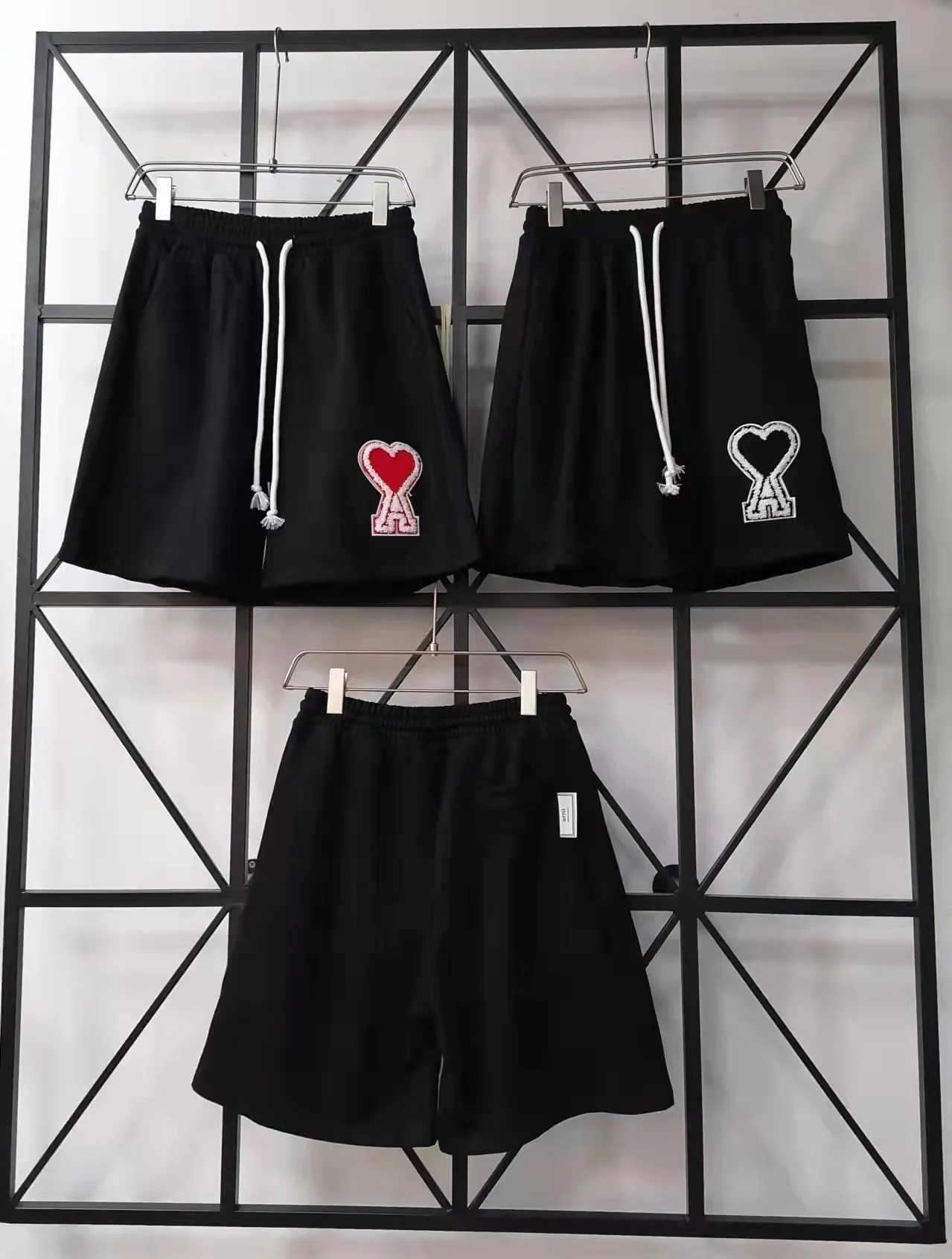 

2022 new ami alexandre mattiussi embroidered men and women loose all-match fashion shorts