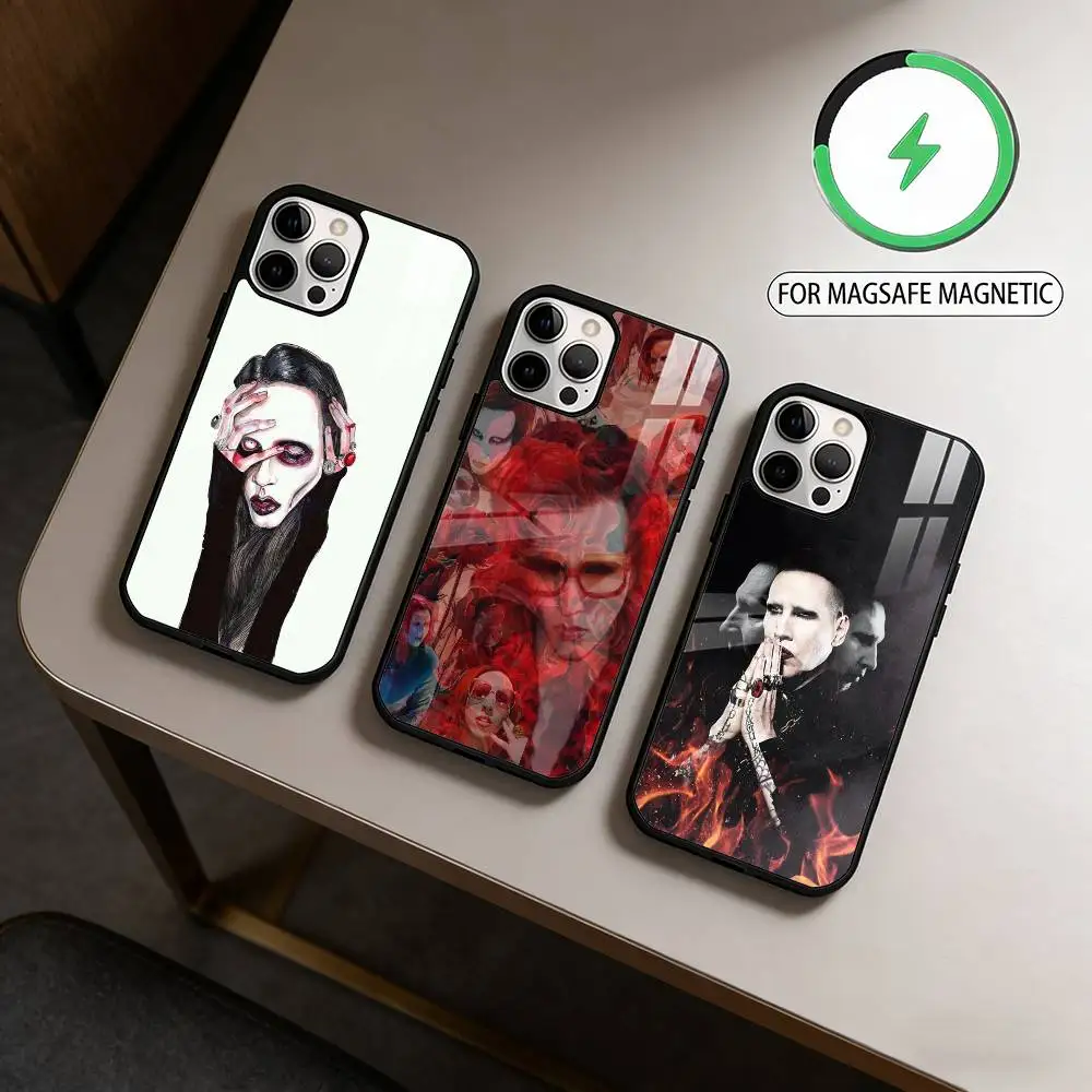 Фото Чехол для телефона M-Marilyn Singer Manson для iPhone 17, 16, 15, 14, 13, 12, 11 Plus, Pro Max с магнитным креплением для беспроводной зарядки Magsafe. №1