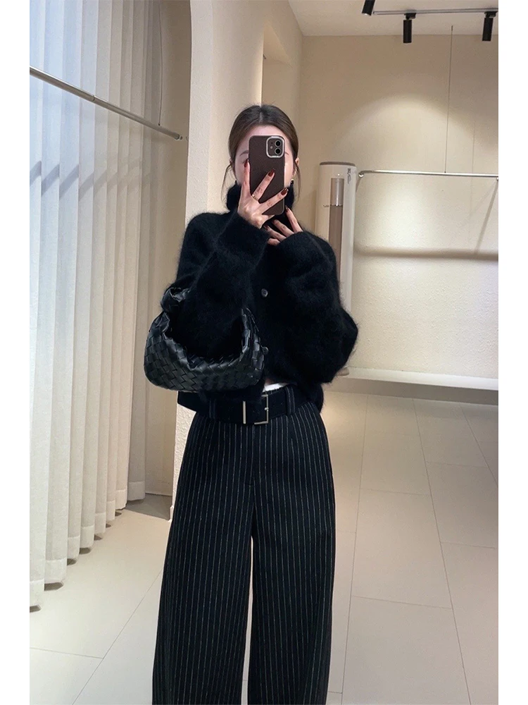 Plus Size Winter Korean Series Chic High end European Goods Western Sle Unique Small Super Nice Black Mohair Knit sweater |