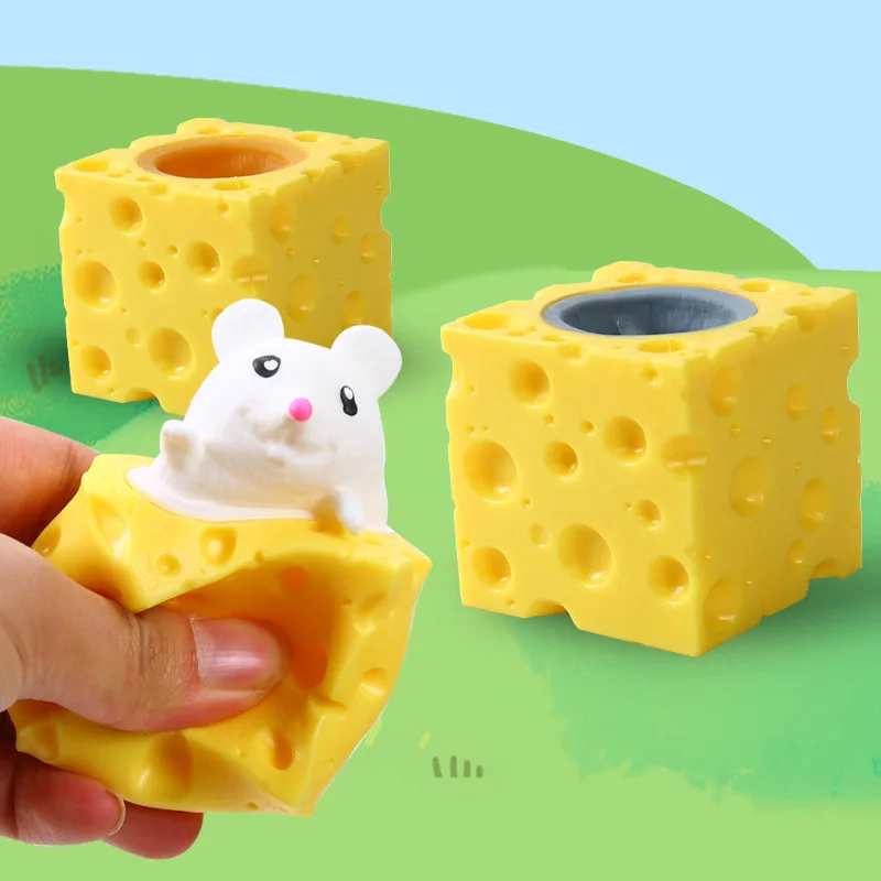 Stress-relieving pet Cheese mouse cheese pinch fun Stress ball vent squirrel cup prank toy