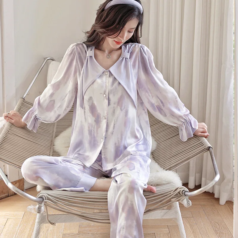 Spring and Autumn New Pajamas for Women's Long-sleeved Suit Cute Home Service Comfortable and Breathable Loungewear with V-neck