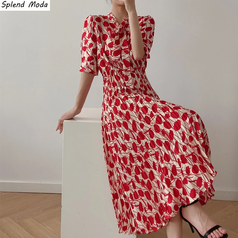

2021 Autumn New Fashion Elegant Style Red Vintage Print Lace-Up Folds Puff Sleeve High Waist A-Line Dress Women Vestido Female