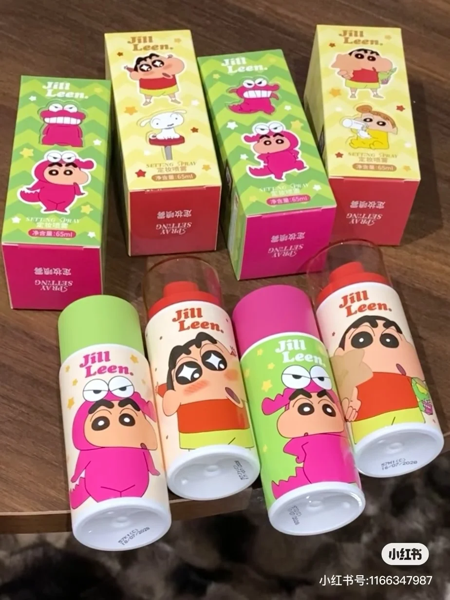 Фото JILL LEEN Водостойкий фиксирующий спрей Глянцевая матовая основа для контроля макияжа Нелипкий водостойкий спрей-фиксатор для макияжа №4