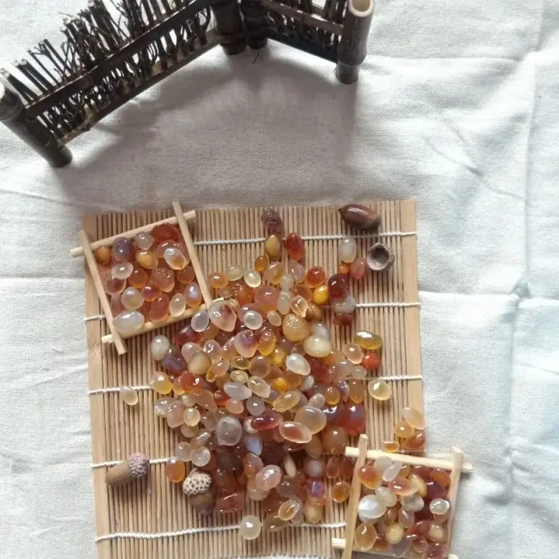 Inner Mongolia Alxa League Alxa Left Banner Sweet Heart Stone Agate Stone